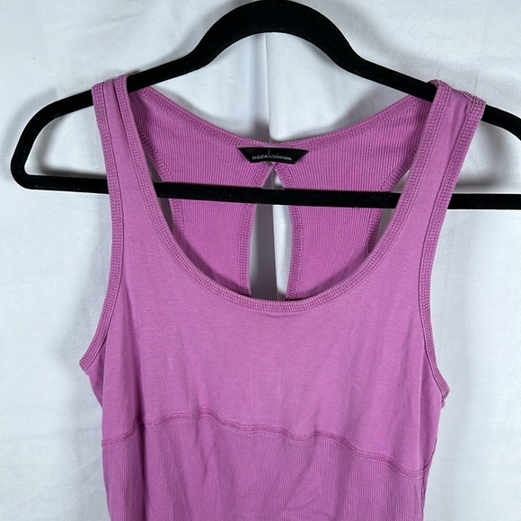 MODA INTERNATIONAL TANK TOP SIZE(M) - Picture 3 of 5